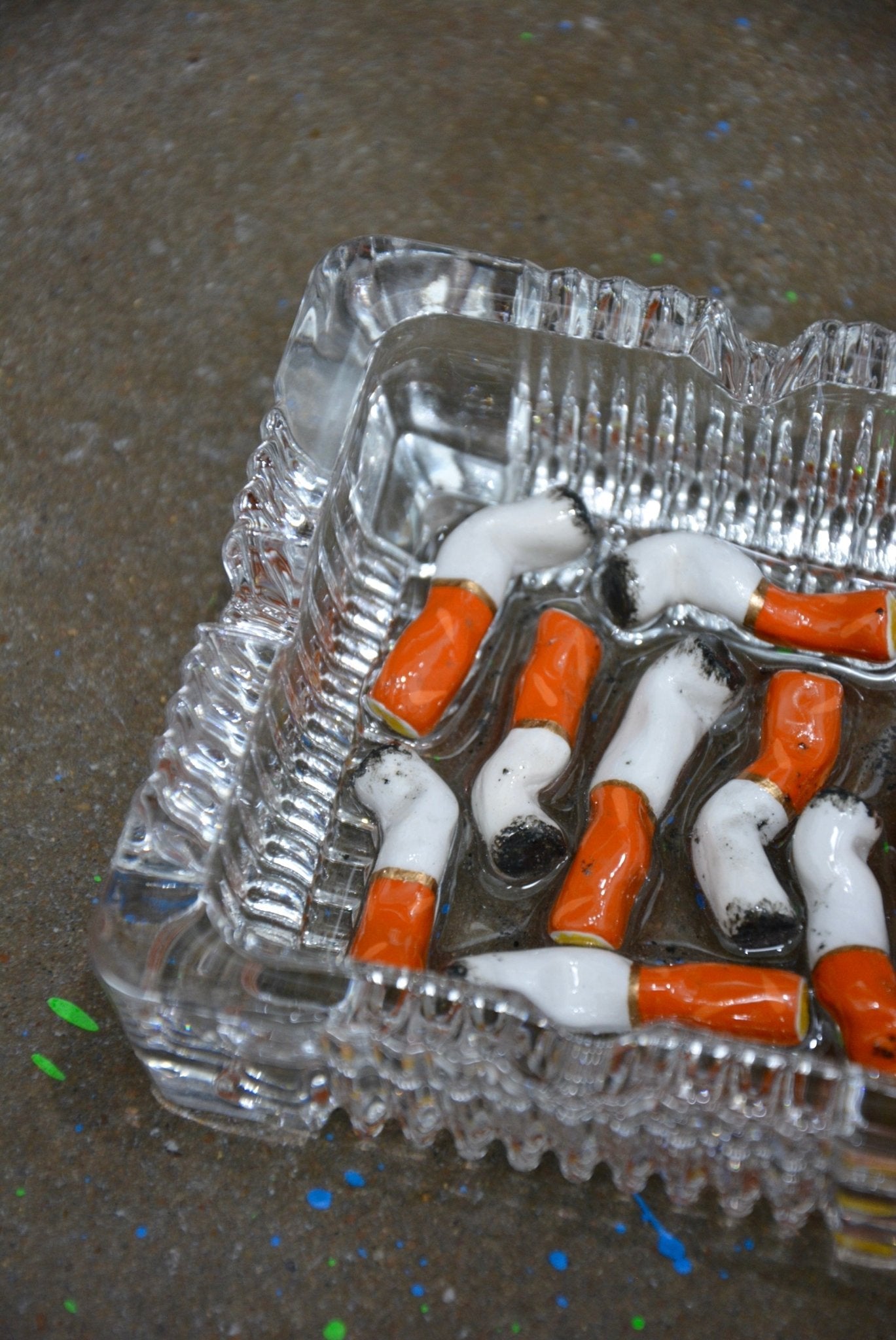 SMOLDERING ELEGANCE ASHTRAY