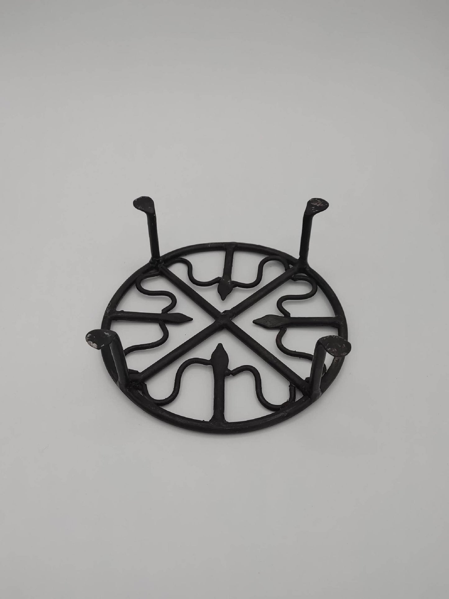 6" Round Wrought Iron Plant Stands