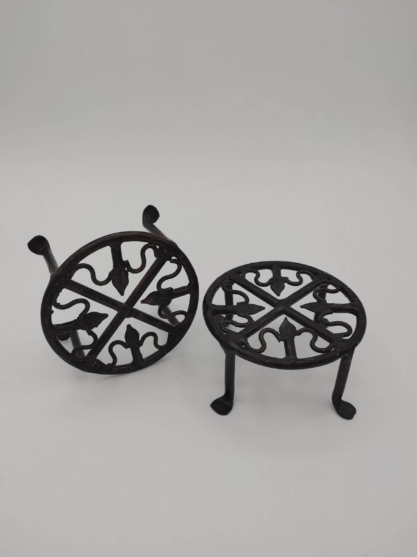 4" Round Wrought Iron Plant Stand