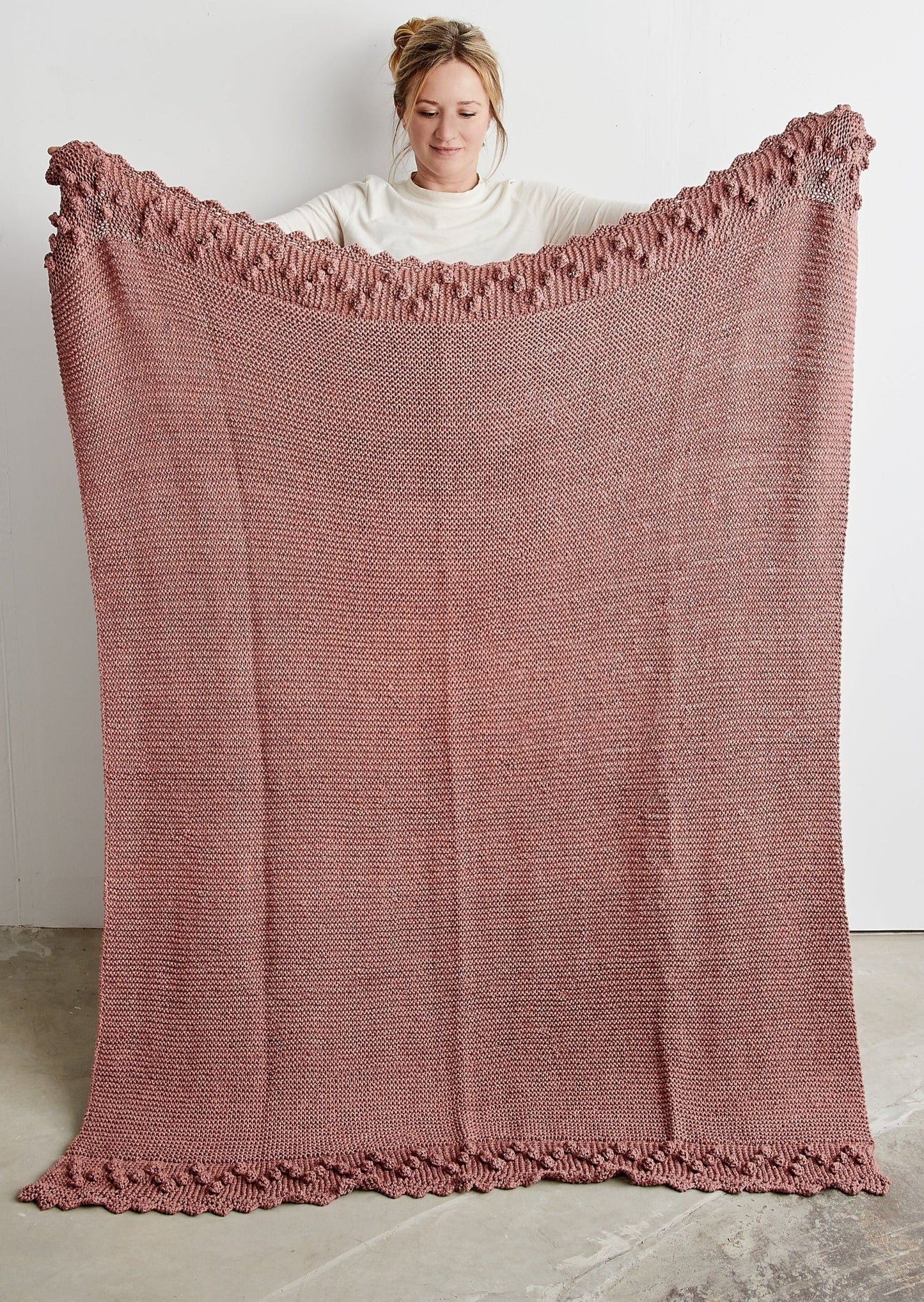 Bobble Lace Edged Eco-Cotton Throw