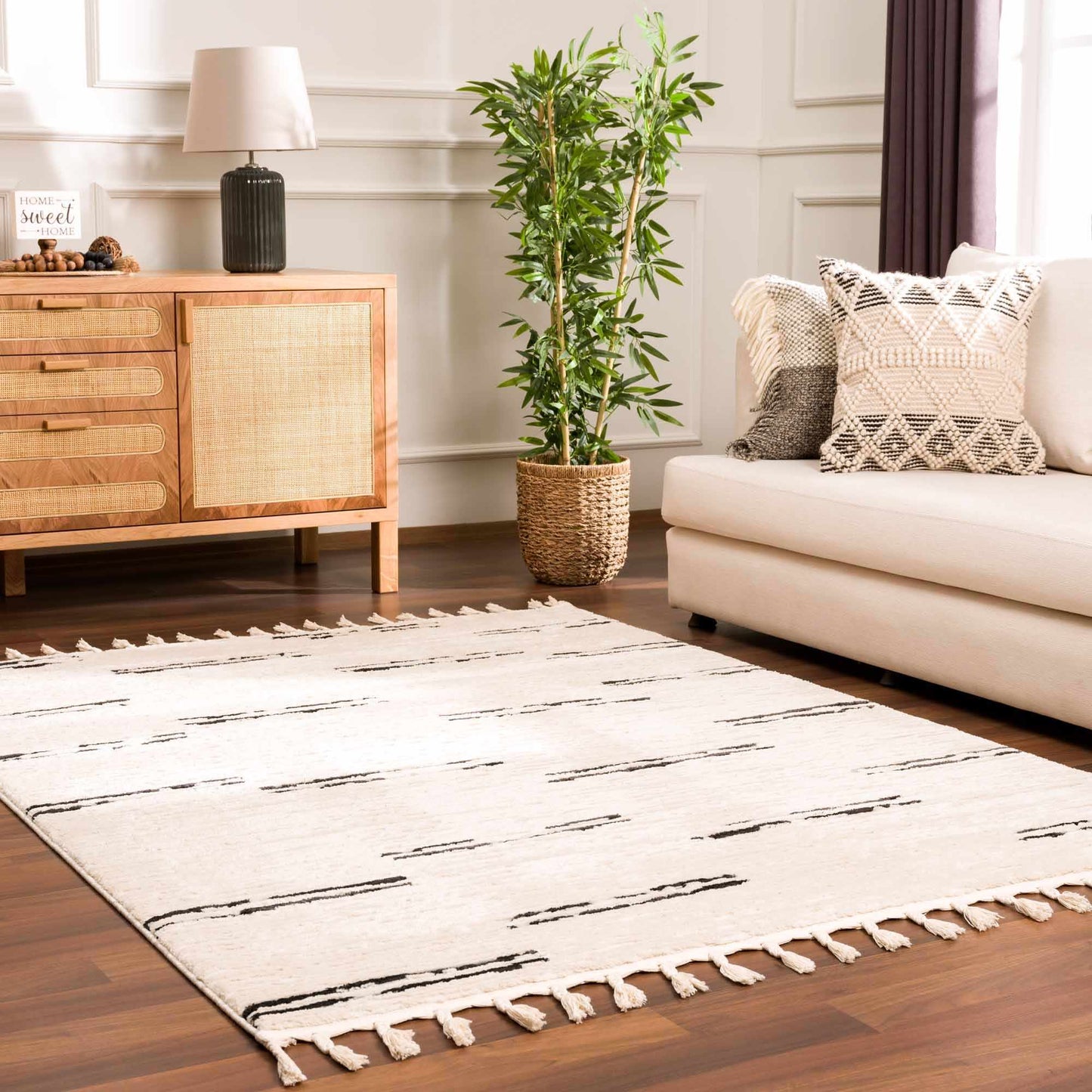 Riad Black Striped White Rug with Tassels
