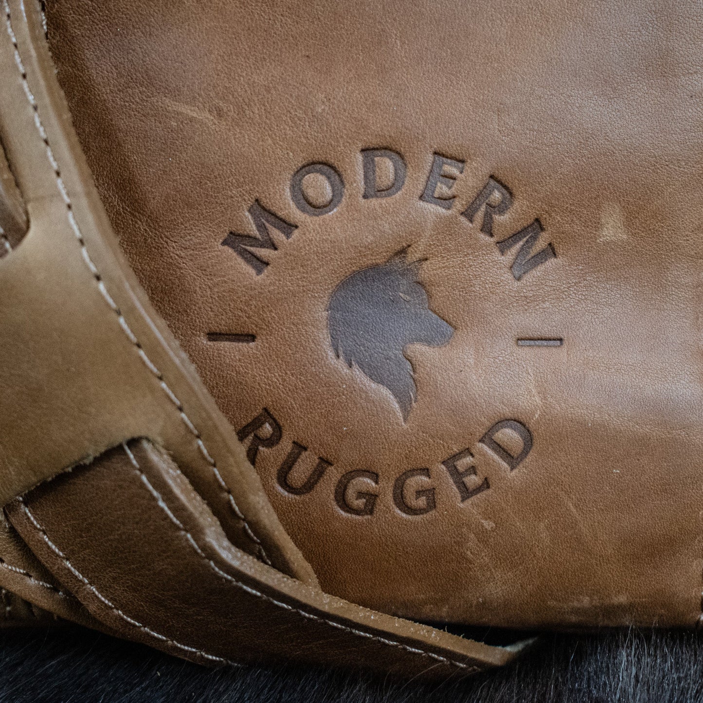 Leather Hide Laptop Bag- Soft Tan (Buckles)