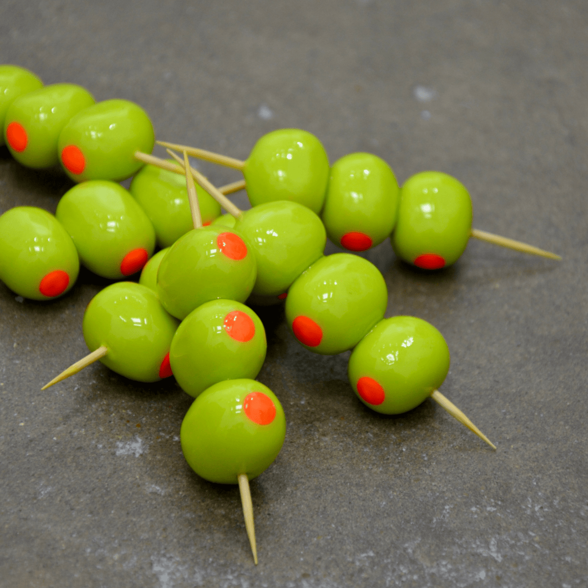 CERAMIC PIMENTO OLIVES - SET OF THREE