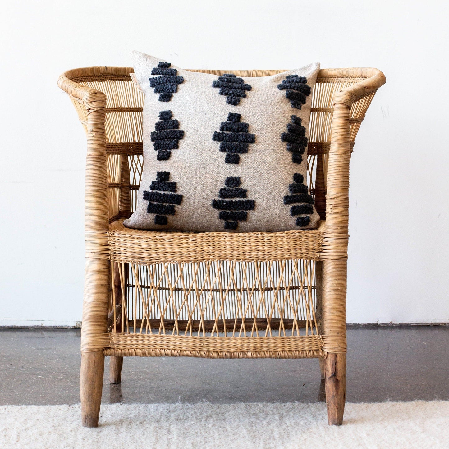 Isuvinu Cotton Square Throw Pillow