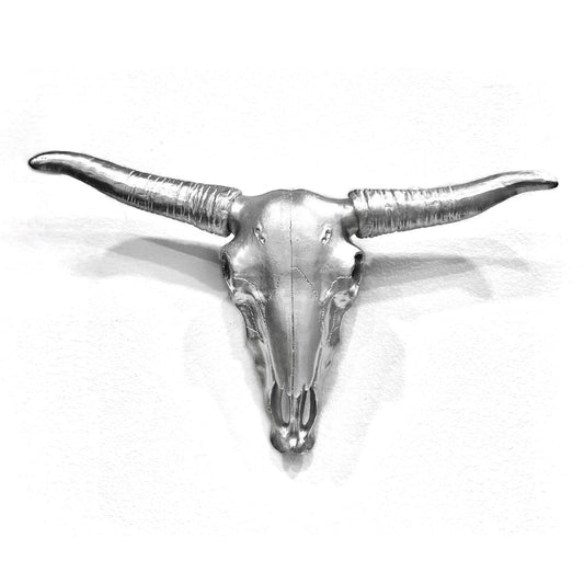 OVERSIZED METALLIC SILVER BULL SKULL