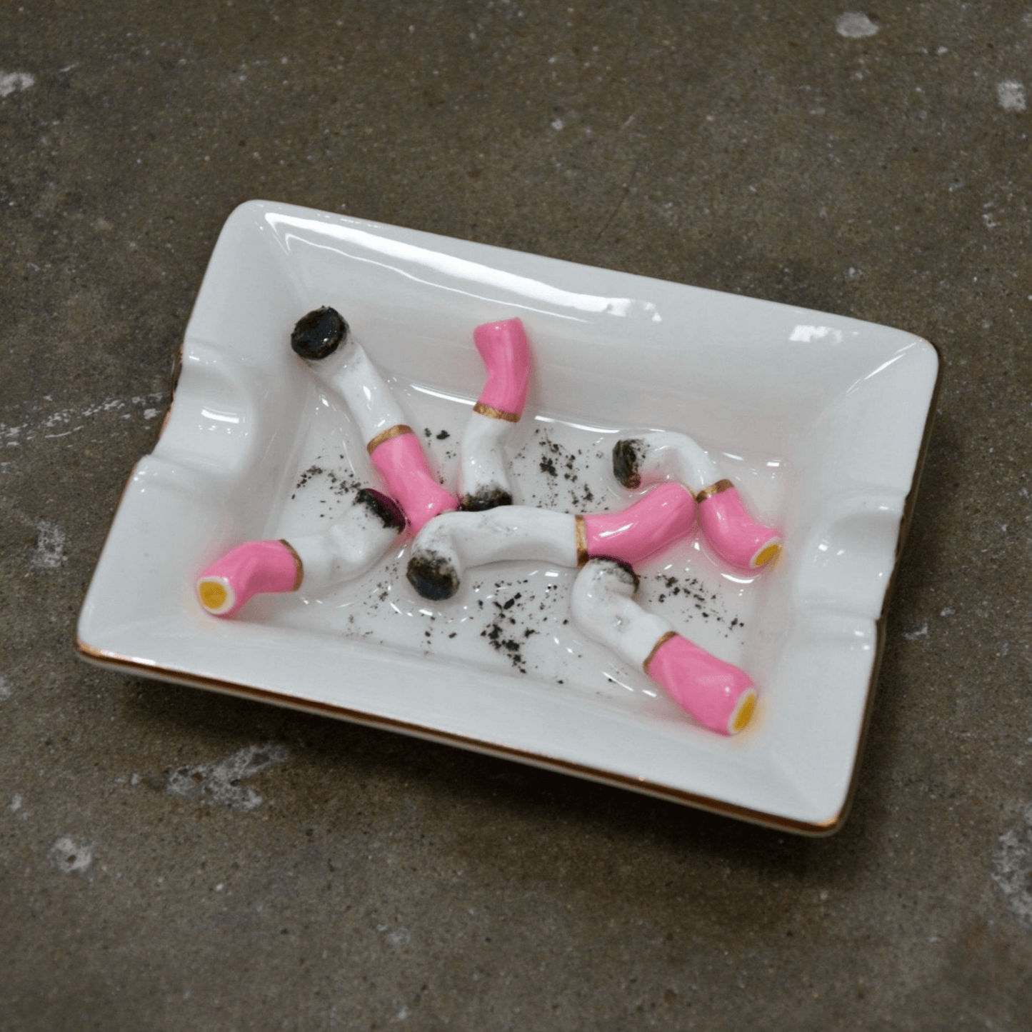 PINK PUFFS ASHTRAY