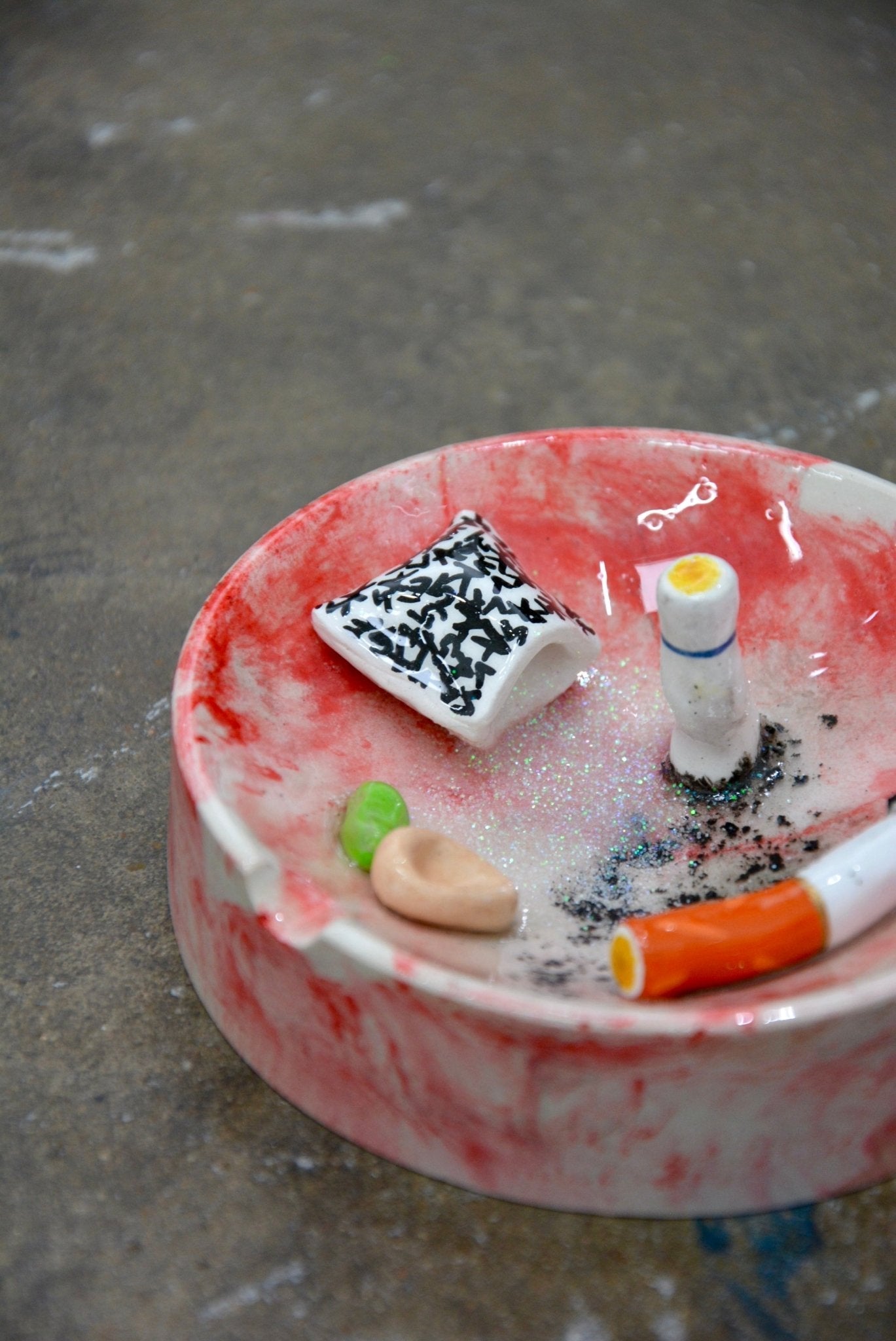 SMOKERS DREAM ASHTRAY vol. 1