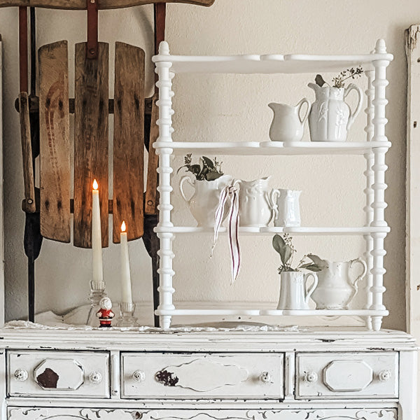 24 Inch White Spindle Wood Shelf